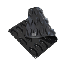 Moule silicone  barquettes 30 empreintes dimension 105x45 hauteur 15mm dimension plaque 60x40cm
