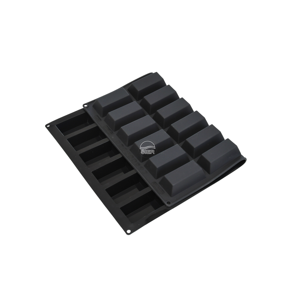 Moule silicone mini cakes 30 empreintes dimension 99x49 hauteur 30mm dimension plaque 60x40cm Moule silicone mini cakes 30 empreintes dimension 99x49 hauteur 30mm dimension plaque 60x40cm