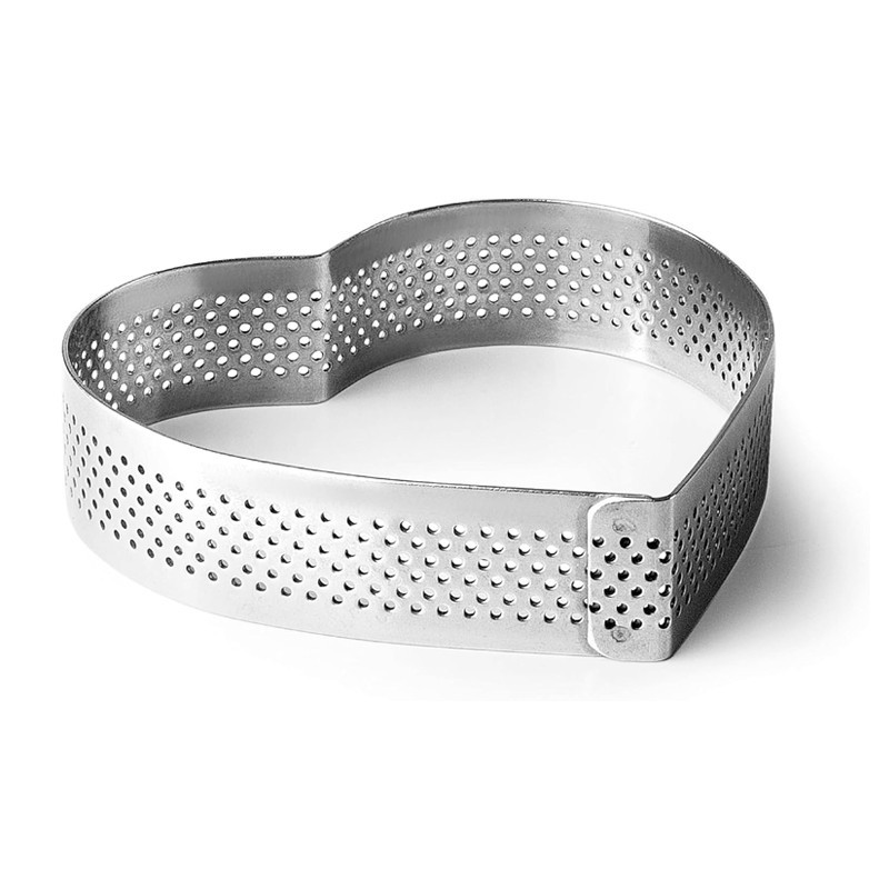 Cercle coeur perforee Diamètre 8cm Hauteur 2,0cm Cercle coeur perforee Diamètre 8cm Hauteur 2,0cm