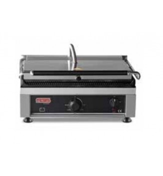MACHINE A PANINI