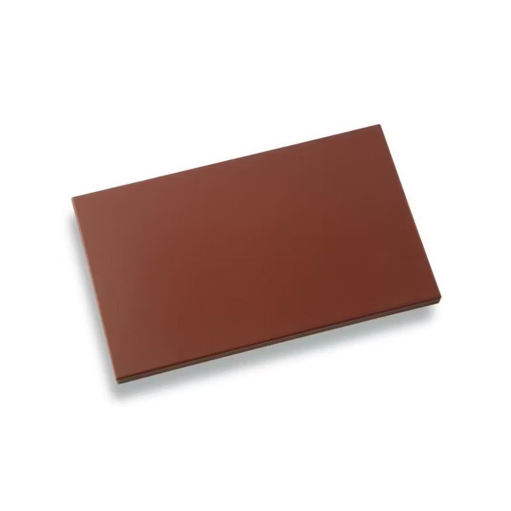 Planche à découper en polyéthylène marron à pied 500x300x20mm Planche à découper en polyéthylène marron à pied 500x300x20mm